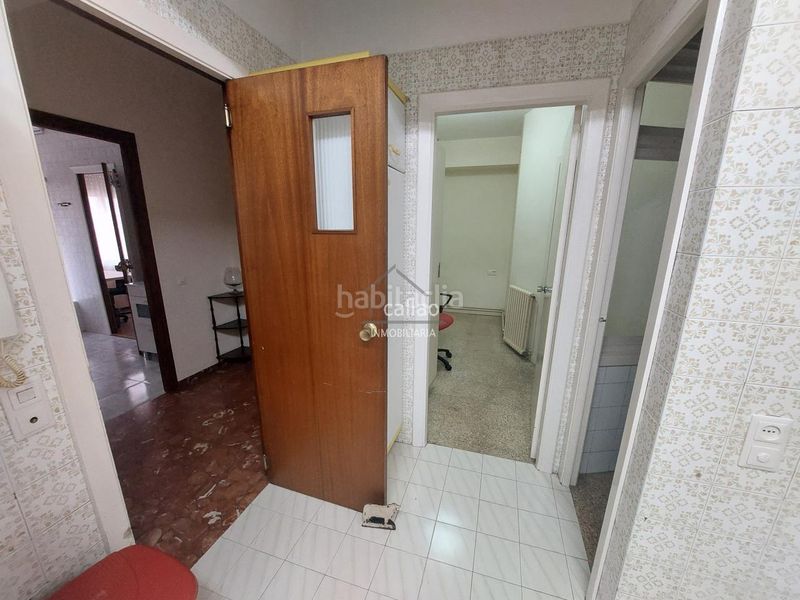 Foto 6f43f431-4330-4850-9dff-cd65d9eb6657. Rent flat with heating in Centro Ferrol