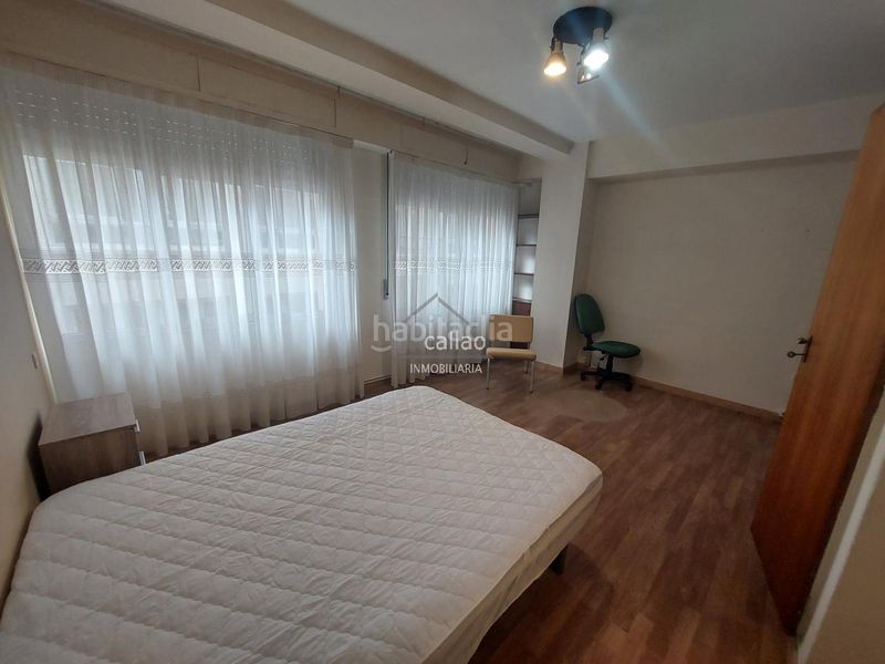 Foto bf7ab0d0-c744-41eb-9f76-0fdad0778a06. Rent flat with heating in Centro Ferrol