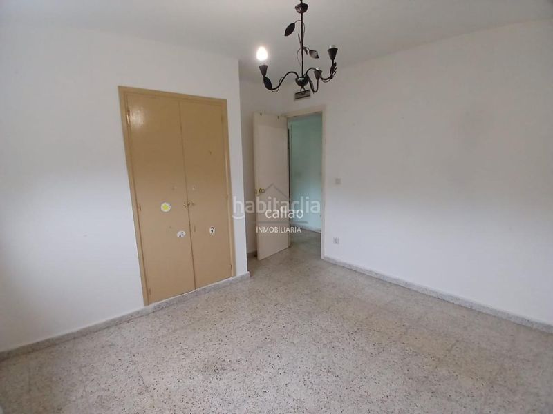 Foto ce50a2f8-f7f6-4d30-ab86-63a17d6b6c84. Piso en Caranza Ferrol