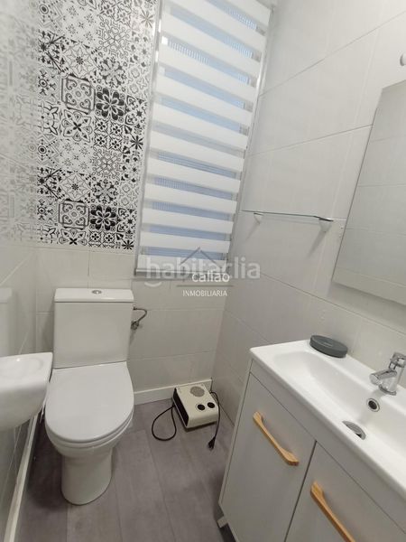Foto 44f67ccd-7ef0-475b-add8-bd036a9e1977. Lloguer apartament amb calefacció a Centro Ferrol