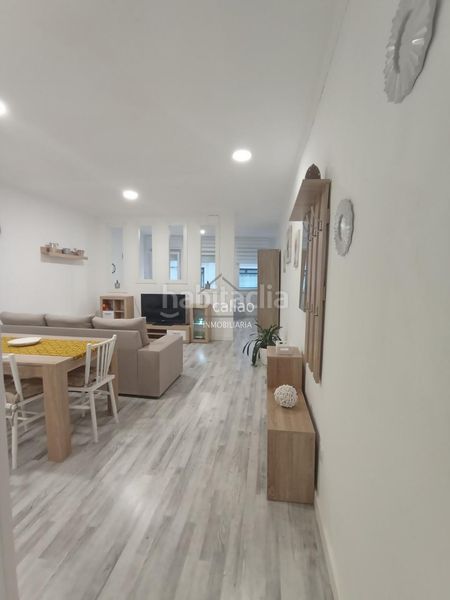 Foto a08a2943-6039-4adb-96f8-812178118b82. Lloguer apartament amb calefacció a Centro Ferrol