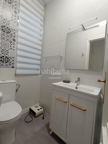 Foto c8d8af37-d2b9-4a53-80e1-e90e6d910745. Lloguer apartament amb calefacció a Centro Ferrol