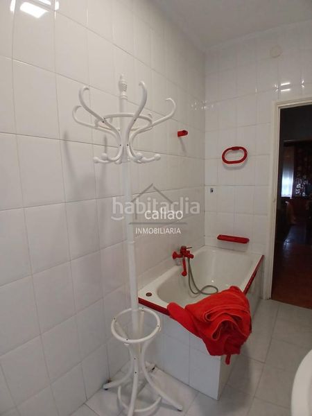 Foto c651ca15-b60f-4f1d-bd5e-9c6f2c425551. Flat in Plaza de España Ferrol