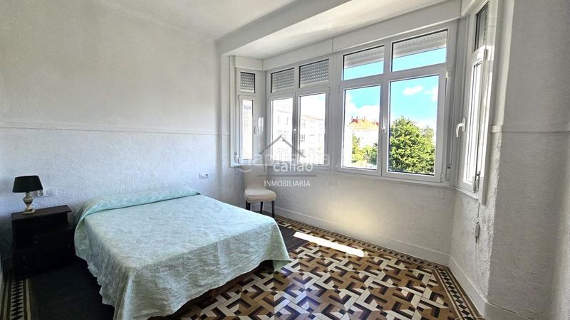 Foto 1804d537-fc74-48d9-9c0c-cd52830ef2cf. Rent flat with heating in Centro Ferrol