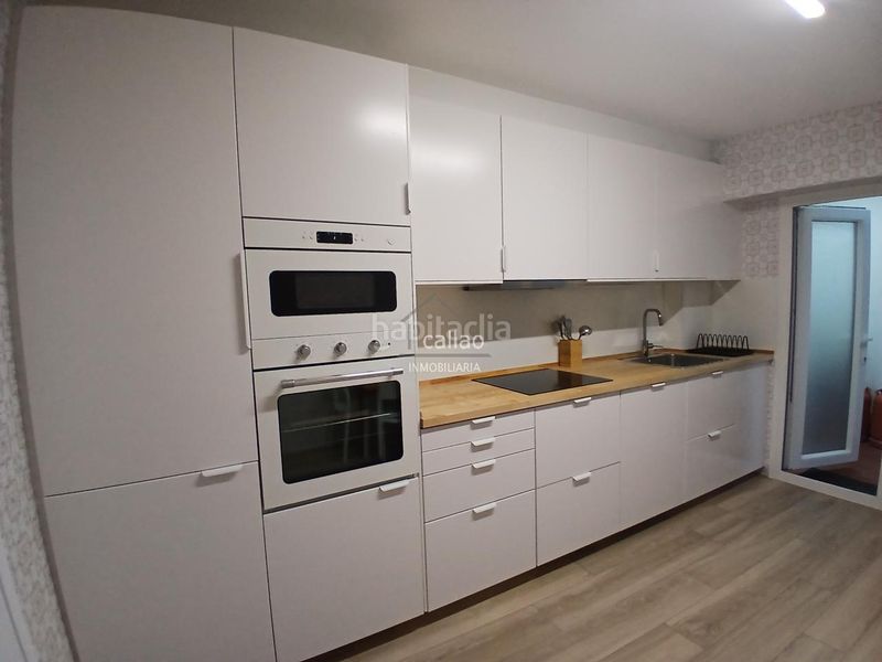 Foto 0cb2ee51-e301-4504-9a80-9343a892fffb. Rent flat with heating in Fajardo Ferrol