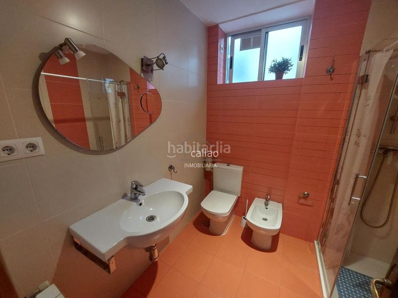 Foto 4645d189-d1c3-4727-8ff3-c8dc5014406b. Rent flat with heating in Caranza Ferrol