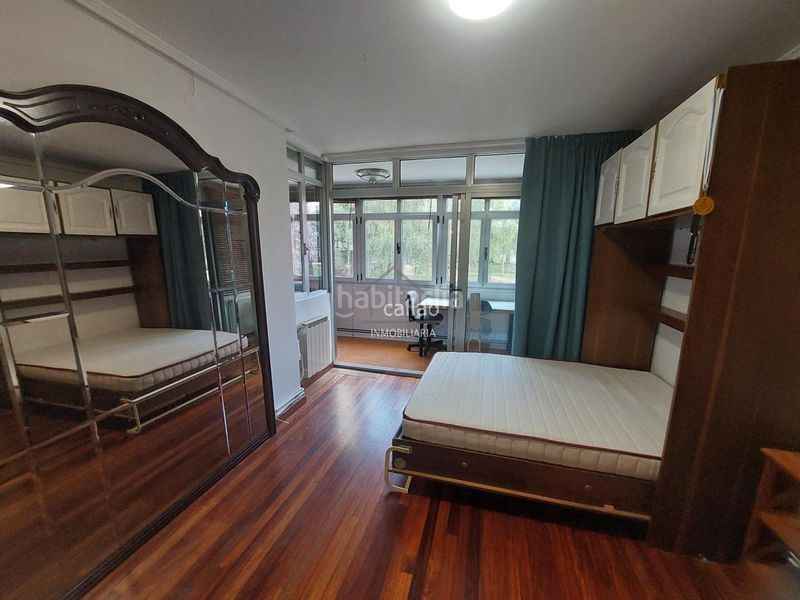 Foto 6fdcc108-6d86-4cd2-b7b6-fb49a1181767. Rent flat with heating in Caranza Ferrol