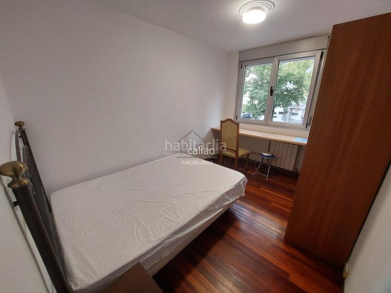Foto 8b77f8cc-8a55-4339-9d06-640ce622774f. Rent flat with heating in Caranza Ferrol