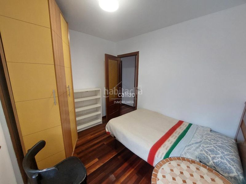 Foto bda8a6ac-47c3-4661-a4f7-756367d62a55. Rent flat with heating in Caranza Ferrol