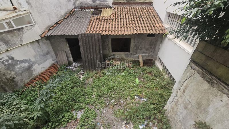 Foto a95a8cb9-f694-457e-8c1f-c36c0c3ca62c. Pis a Centro Ferrol