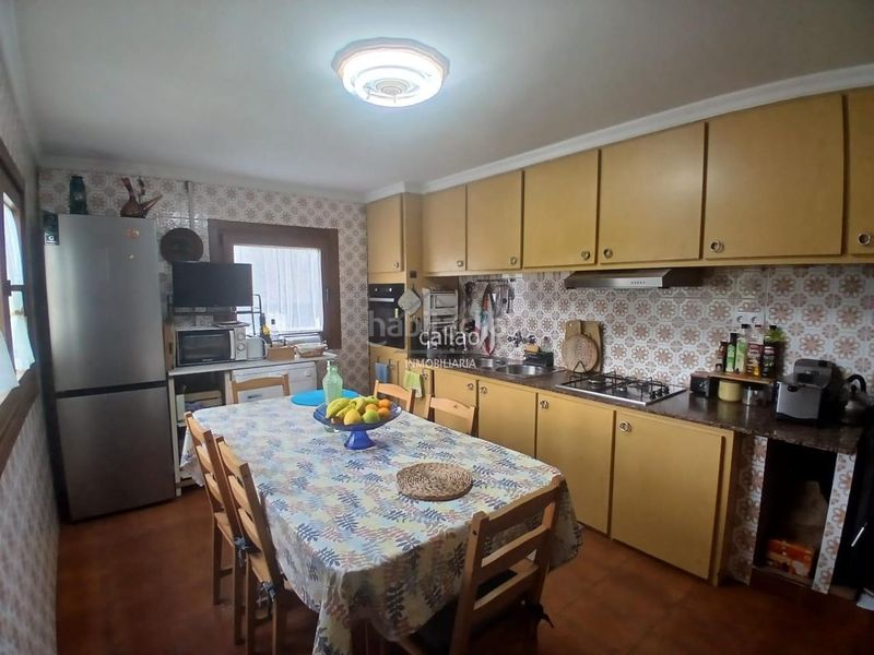 Foto 3db913e8-a84c-4bcc-8163-98e6ce3b25a4. Lloguer casa amb calefacció aparcament a Área Rural Ferrol