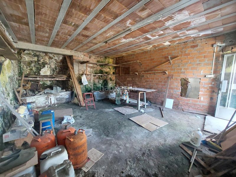 Foto 4a4ff9fb-6d3e-4f66-af49-09aa727706f9. Casa amb aparcament a Área Rural Ferrol