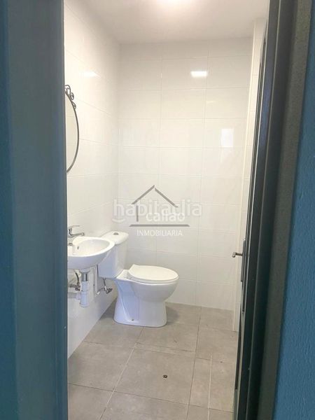 Foto 80108f6f-f3c4-42cd-9f3b-05af9f10e474. Rent business premise in Plaza de España Ferrol