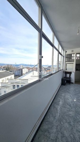 Foto ac404326-7f21-4e34-ad34-350171a4652d. Rent flat with heating parking in Centro Ferrol
