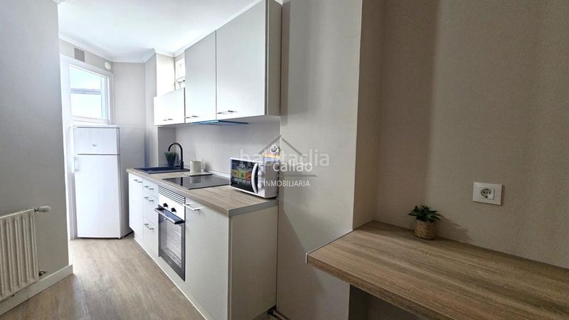Foto e98a4092-66b7-4d38-8bf7-a5fd1a18f630. Rent flat with heating parking in Centro Ferrol