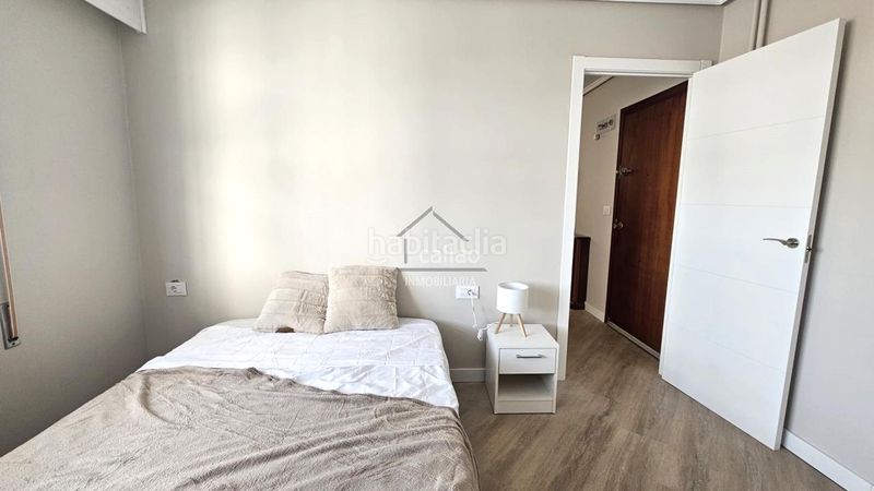 Foto a2637991-b7e8-44d7-a7e8-47f76ac9af23. Lloguer pis amb calefacció aparcament a Centro Ferrol