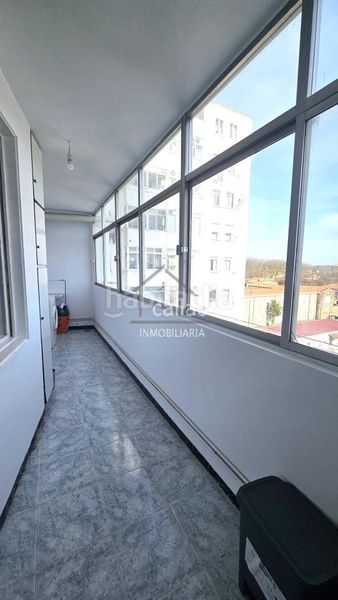 Foto d1e06b21-d29a-43db-99ae-77710293e689. Lloguer pis amb calefacció aparcament a Centro Ferrol