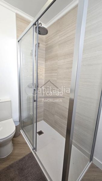 Foto f39b57d3-9fb5-48cd-95bb-3b0302680b20. Lloguer pis amb calefacció aparcament a Centro Ferrol