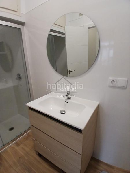 Foto 5c41adc4-f8f3-43be-96a6-a04f1f2ad940. Rent flat in Centro Ferrol