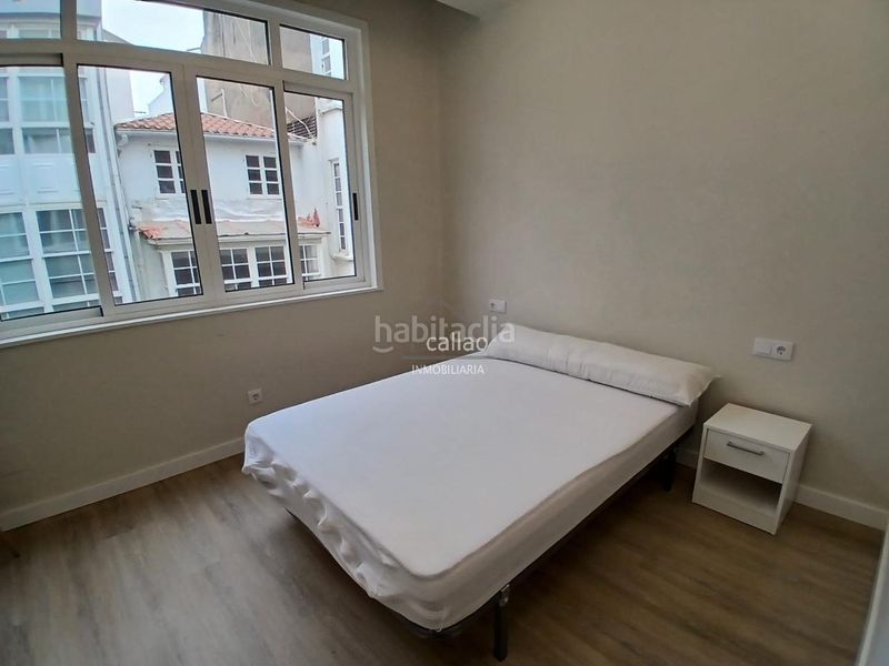 Foto 68a7dd55-b111-4c0a-8717-66538d96c1af. Rent flat in Centro Ferrol