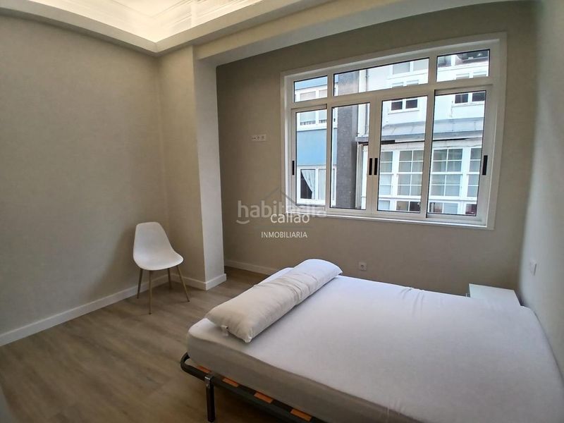 Foto 95531bf1-e3ec-48d5-870a-d08941f61e41. Rent flat in Centro Ferrol