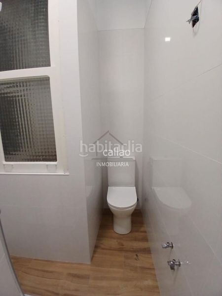 Foto b10e3230-0fcd-4c40-a05d-d3938cd1a14f. Rent flat in Centro Ferrol