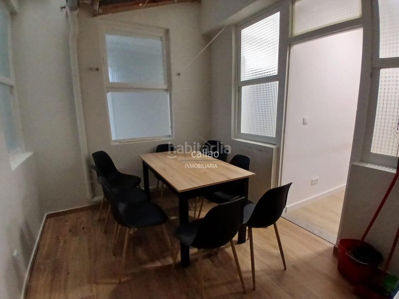 Foto eccdfd1a-ae9d-4974-8f67-61b37dcd09ff. Rent flat in Centro Ferrol