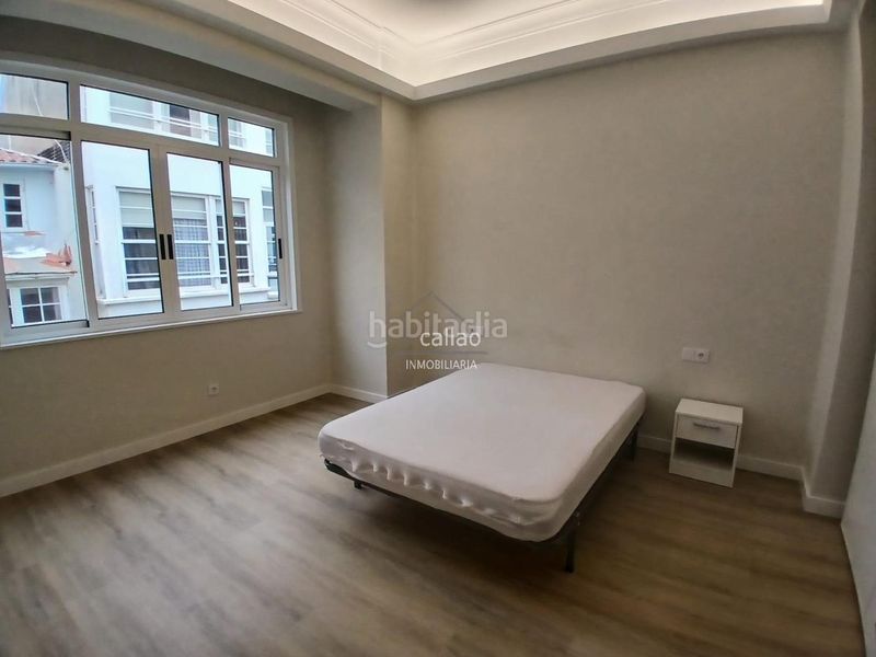 Foto bfe09271-51d1-48a0-bd29-9ab1e54fbe28. Lloguer pis a Centro Ferrol