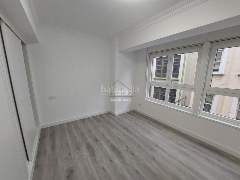 Foto 18ea77f7-6ddc-4837-97bb-d6092ff2f617. Flat in Centro Ferrol