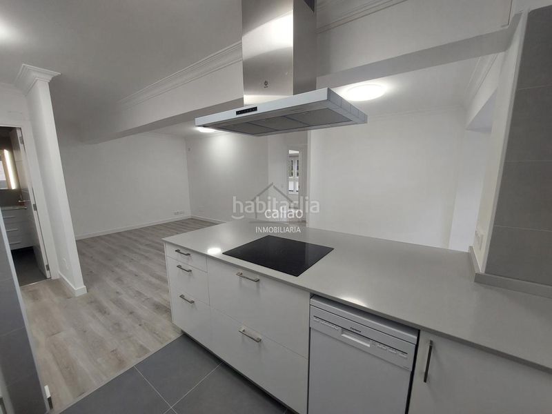 Foto 64c5e2ee-89e5-4098-adcc-04bbea59fbe4. Flat in Centro Ferrol