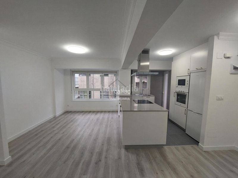 Foto 15dce0e6-d257-490f-a0d5-06239ab930d5. Piso en Centro Ferrol