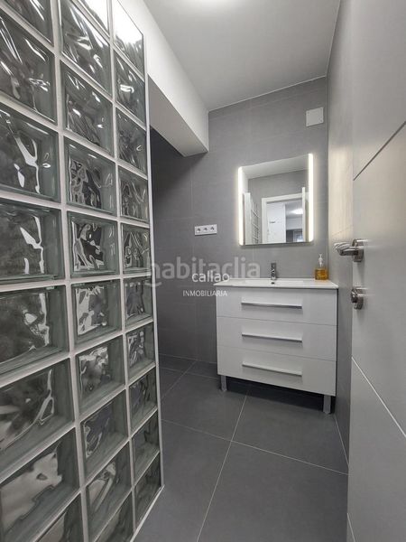 Foto aadfa4c2-b08f-4b3a-8697-6941609fd3e3. Piso en Centro Ferrol