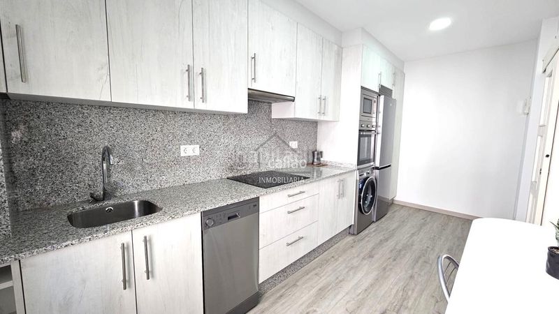 Foto 653c85ce-2b12-4436-bc5e-ee5d70947cc1. Pis amb calefacció a Centro Ferrol