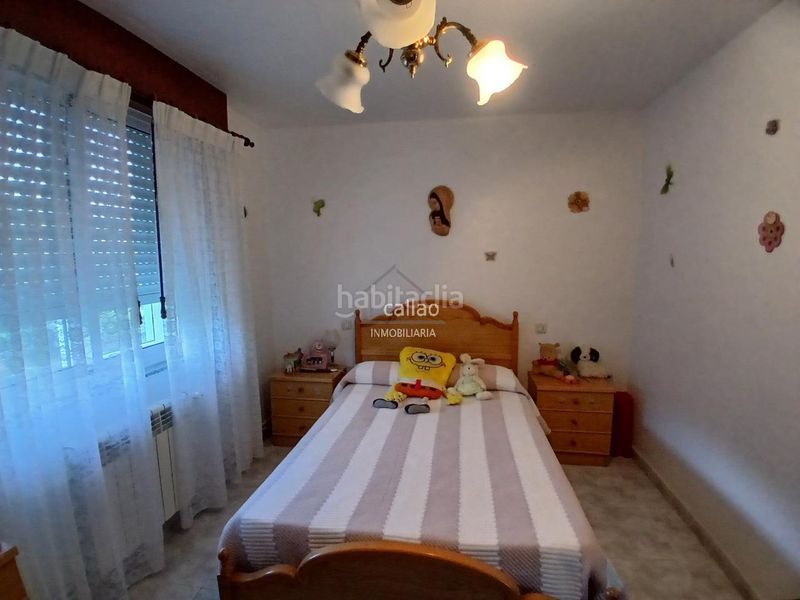 Foto 2e83711c-0f82-49e4-aabc-866032bcfa0e. Casa adossada amb calefacció aparcament a Área Rural Ferrol