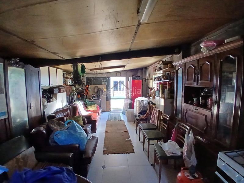 Foto a2ae86c4-b65f-44fe-a916-79b2c418dfab. Casa adossada amb calefacció aparcament a Área Rural Ferrol