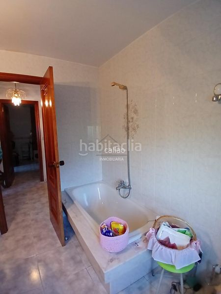 Foto b018b1b7-f252-482f-9817-20ba924c3c61. Casa adossada amb calefacció aparcament a Área Rural Ferrol