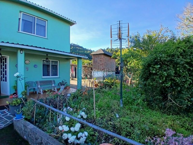 Foto b8293947-2d2a-4b02-84f1-009b90d55837. Casa adossada amb calefacció aparcament a Área Rural Ferrol