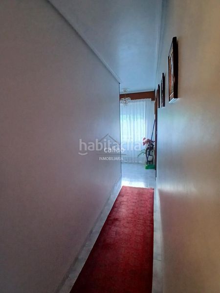 Foto ec7dc65f-6c2a-4363-ab69-0345c8384d2b. Casa adossada amb calefacció aparcament a Área Rural Ferrol