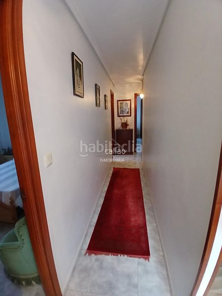 Foto fe3fb47f-ed16-475c-8b35-19f7f9f309cf. Casa adossada amb calefacció aparcament a Área Rural Ferrol