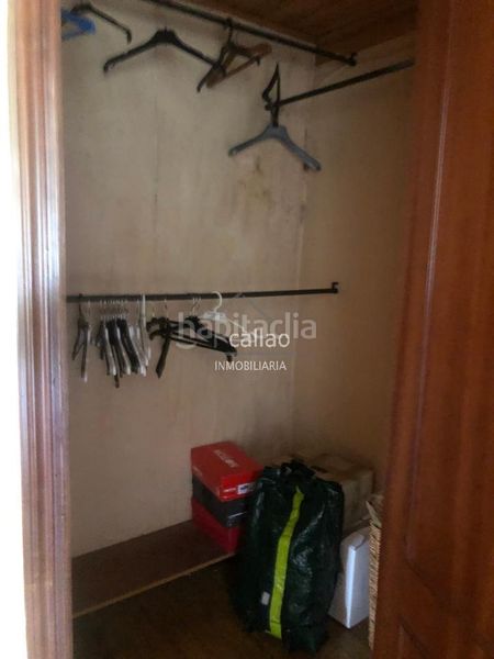 Foto 8d726635-439b-40f4-aa51-f562109c25cc. Casa amb calefacció aparcament a A Malata - Catabois - Ciudad Jardín Ferrol