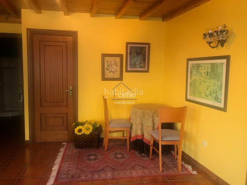 Foto c8072a69-9f2a-48a3-9647-c86ed85782cd. Casa amb calefacció aparcament a A Malata - Catabois - Ciudad Jardín Ferrol