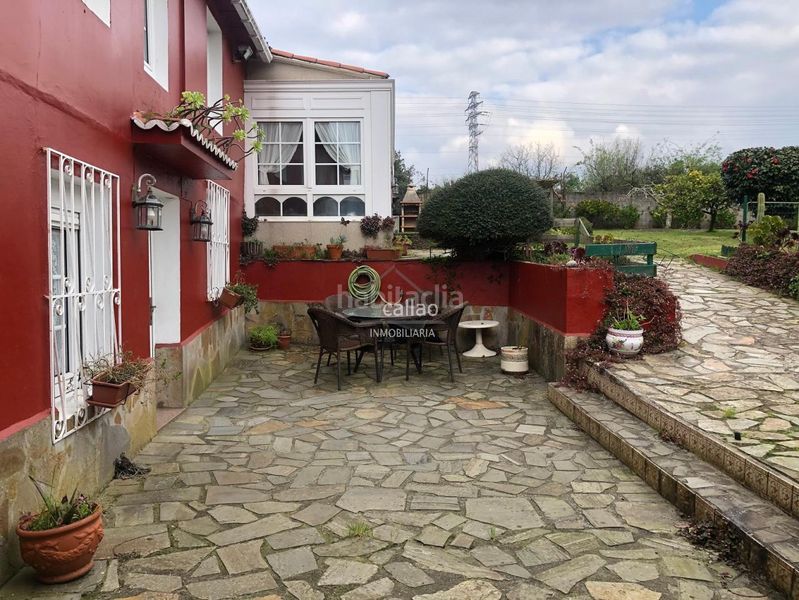 Foto ede9b7a7-4f69-4452-ae16-895f42c95f3e. Casa amb calefacció aparcament a A Malata - Catabois - Ciudad Jardín Ferrol