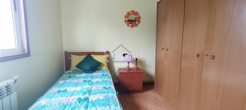 Foto 1260c4ea-18ea-4bc9-bab5-e3cecba97cbd. Casa amb calefacció a Mugardos