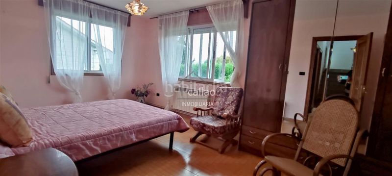 Foto 1c8350b7-103b-4d2c-8db7-df9d6efb7975. Casa amb calefacció a Mugardos