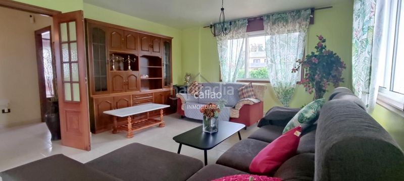 Foto 1d93ccca-c7cc-4d9f-86ca-aaf4cc50f46a. Casa amb calefacció a Mugardos