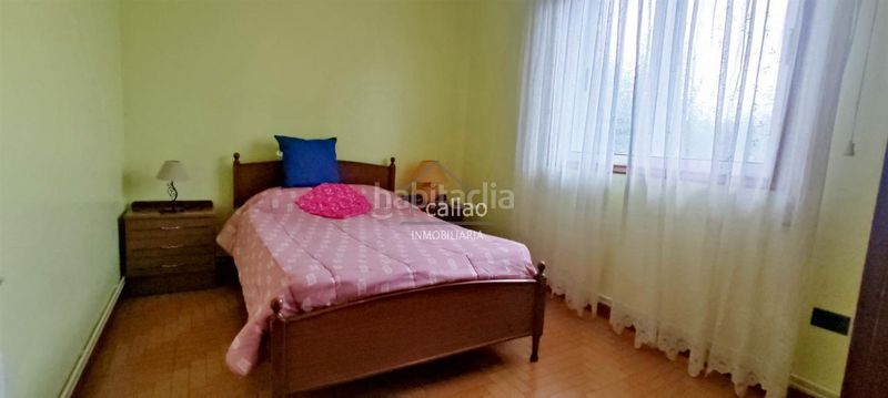 Foto 818b030b-820f-430f-9556-33a876651e2c. Casa amb calefacció a Mugardos