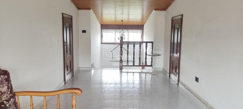 Foto 90481c41-9c60-4de8-b19a-875a8694e274. Casa amb calefacció a Mugardos