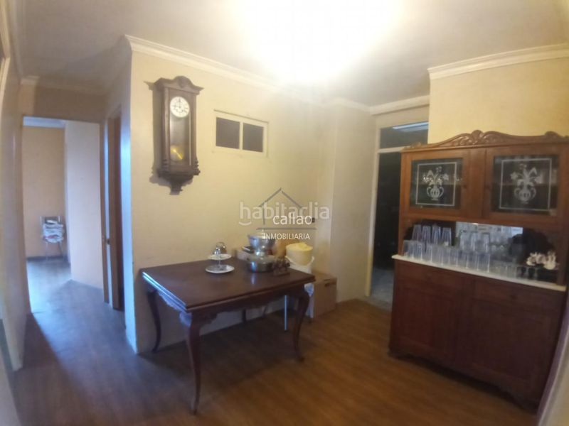 Foto 172bf3a9-e7d7-49c0-bf18-5a3623e8ff08. Casa amb aparcament a A Malata - Catabois - Ciudad Jardín Ferrol