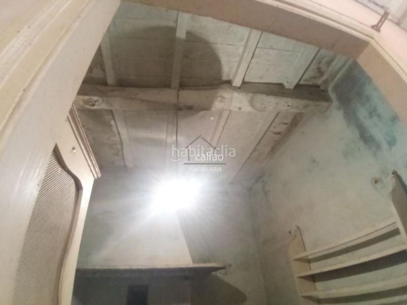 Foto 469fdfe0-7756-4765-bbfa-3d37d4e691f0. Casa amb aparcament a A Malata - Catabois - Ciudad Jardín Ferrol