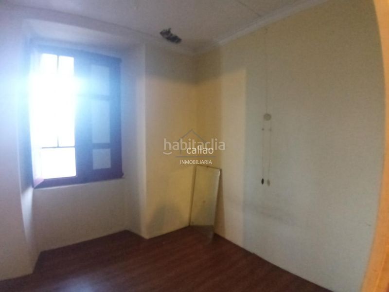 Foto 86e9dcaf-f54d-454d-8f85-9b7f68dd0111. Casa amb aparcament a A Malata - Catabois - Ciudad Jardín Ferrol